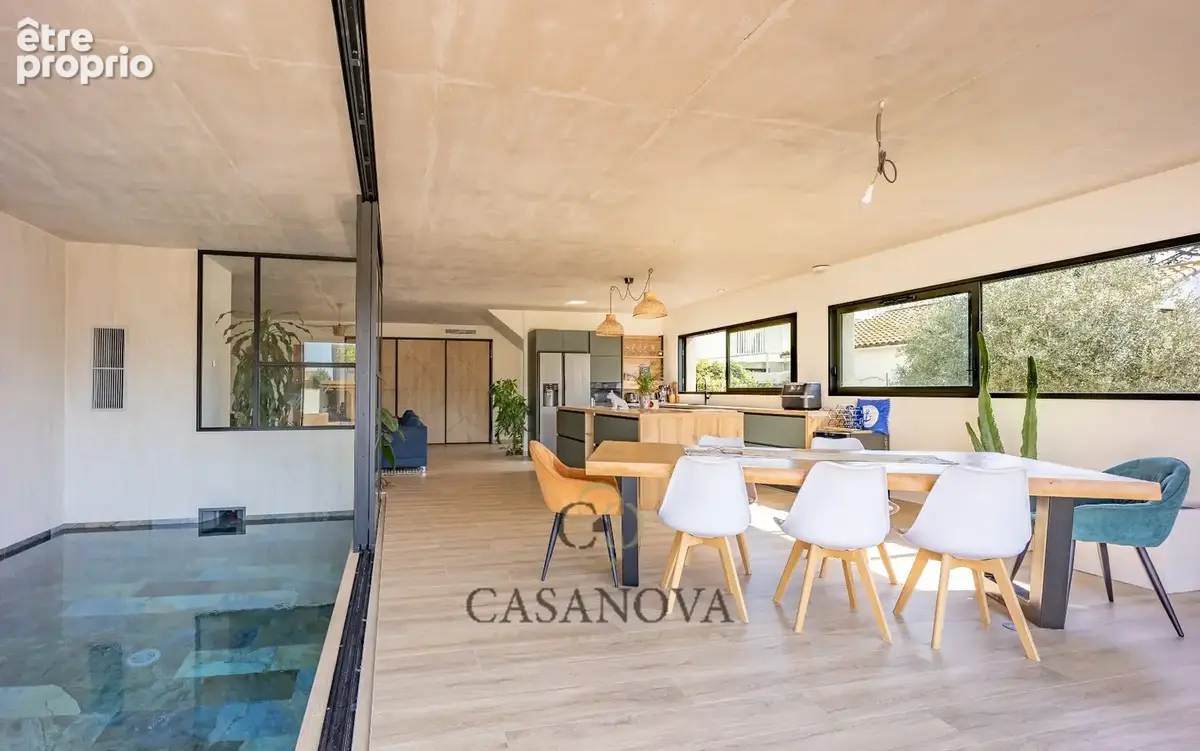 Villa contemporaine avec piscine intérieure à Pérols proche Montpellier - photo 8