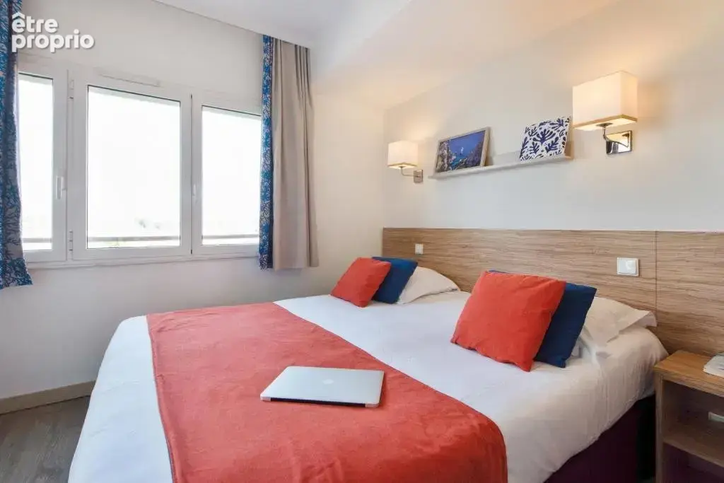 INVESTISSEMENT LOCATIF  Antibes  Résidence de Tourisme Pierre & Vacances Premium Port-Prestige - 6,01 % de rentabilité - photo 3