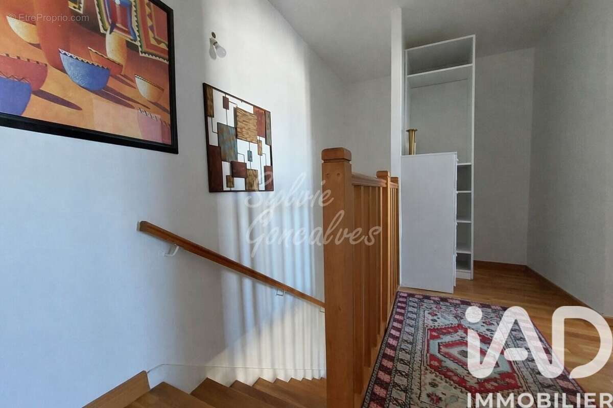 Appartement 61 m² à Argenteuil  - photo 7