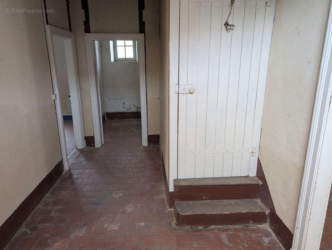 Maison à NEUVY-SAINT-SEPULCHRE