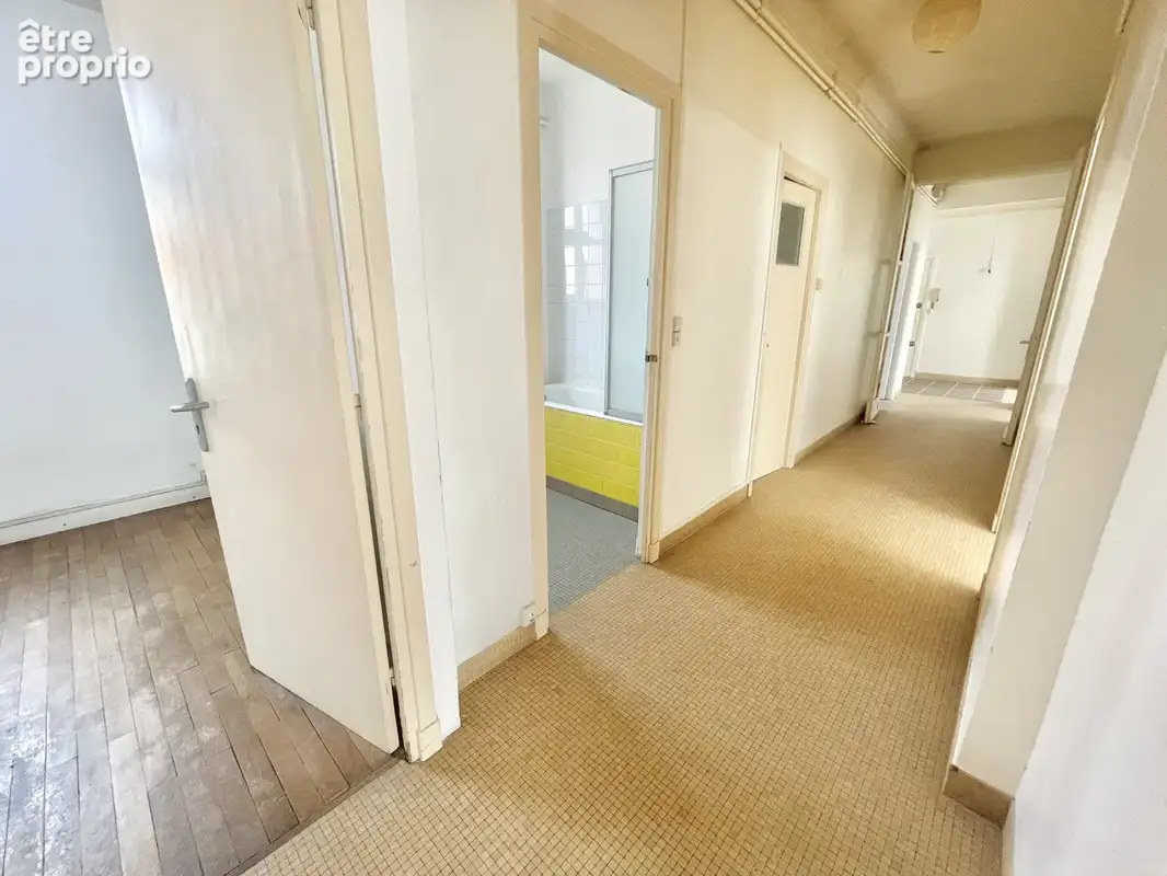 Appartement 5 pièces secteur Graslin/Racine/Delorme - photo 9