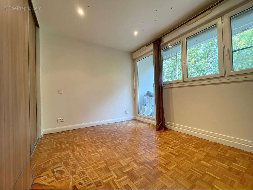 Appartement Aubergenville 3 pièce(s) 56,30  m2 2 CHAMBRES - CAVE - BALCON - photo 10