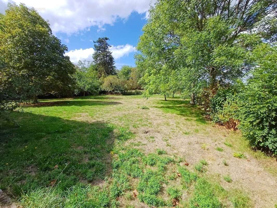 Maison à CHENERAILLES