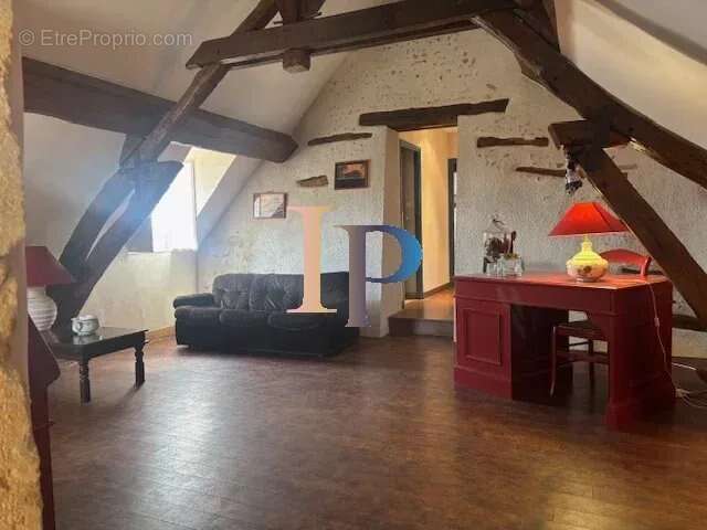 Maison à PARAY-LE-MONIAL