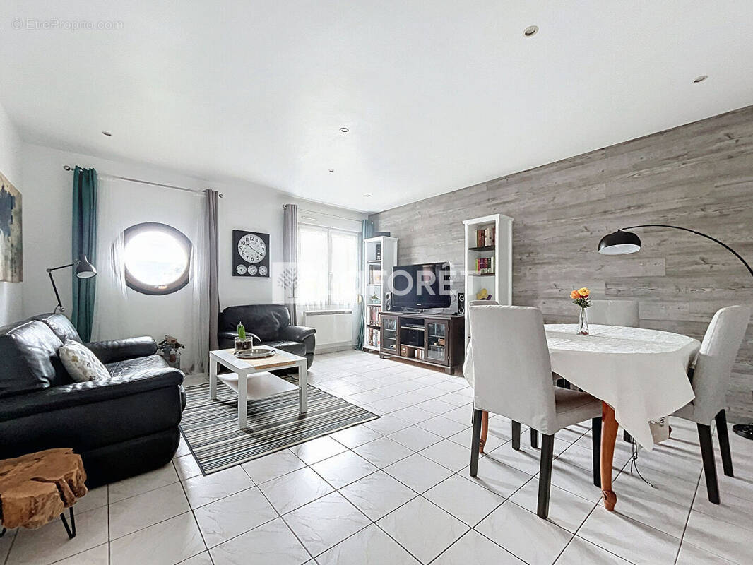 Appartement à MARCOUSSIS