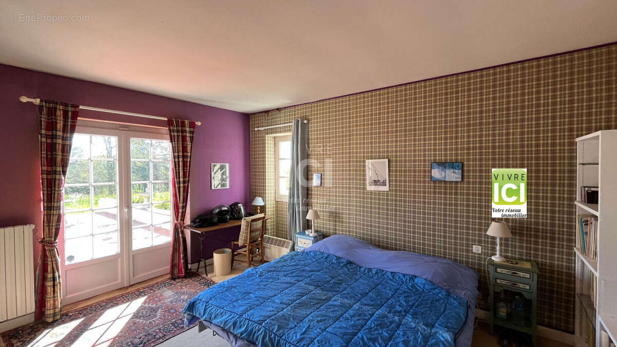 Maison à LA CHAPELLE-BASSE-MER