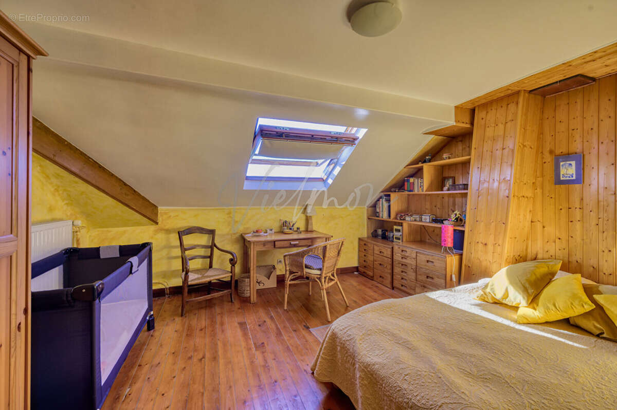 Maison à CONFLANS-SAINTE-HONORINE