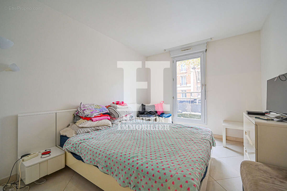 Appartement à PARIS-19E