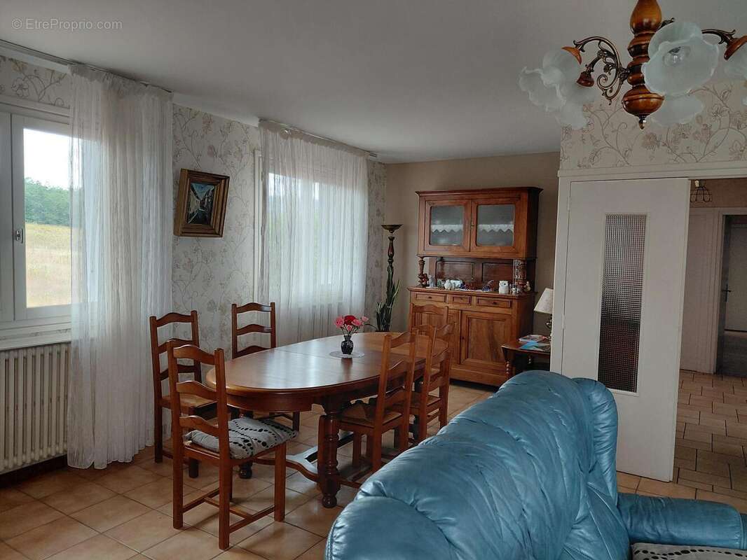 Photo 6 - Maison à LA PACAUDIERE