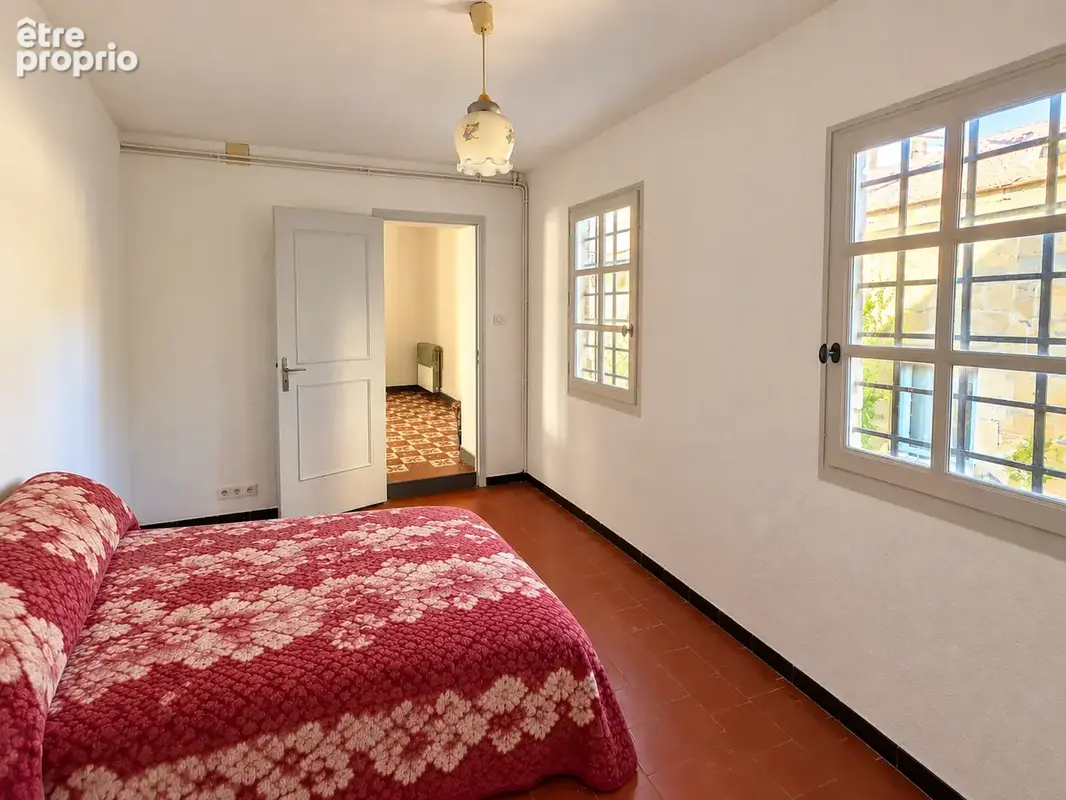 À vendre à Arles   Maison bourgeoise du XVIIe siècle de 315 m2 en centre historique - photo 16