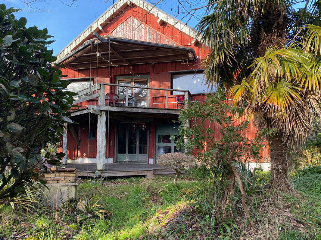 Maison à PLONEOUR-LANVERN