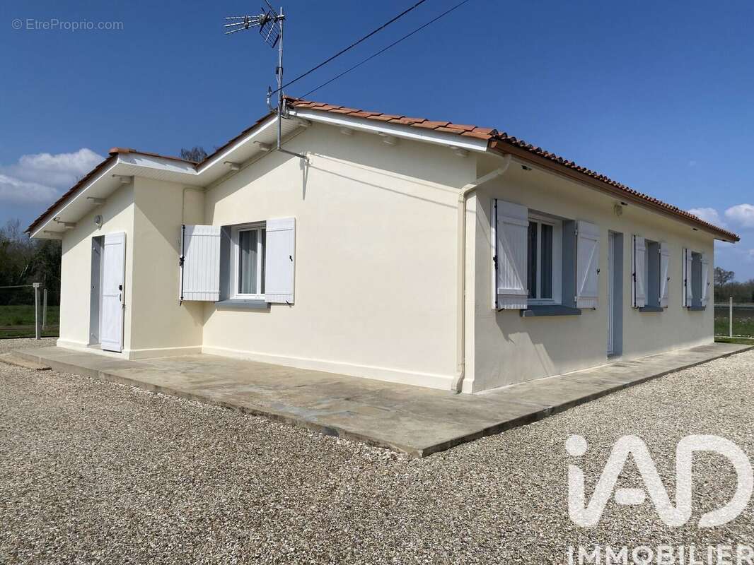 Photo 3 - Maison à COUTRAS