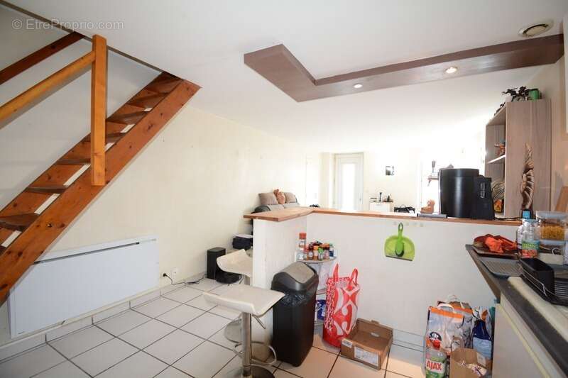 Maison à MAGNAC-SUR-TOUVRE