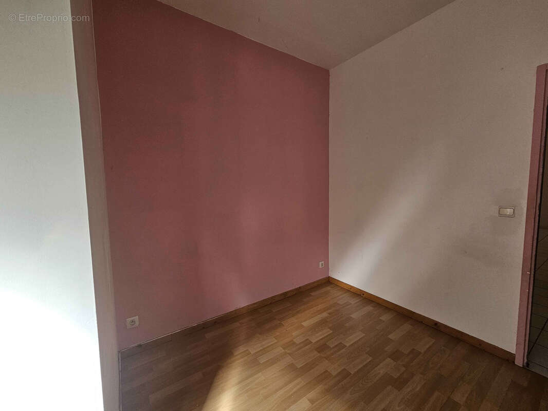 Appartement à MAUVES