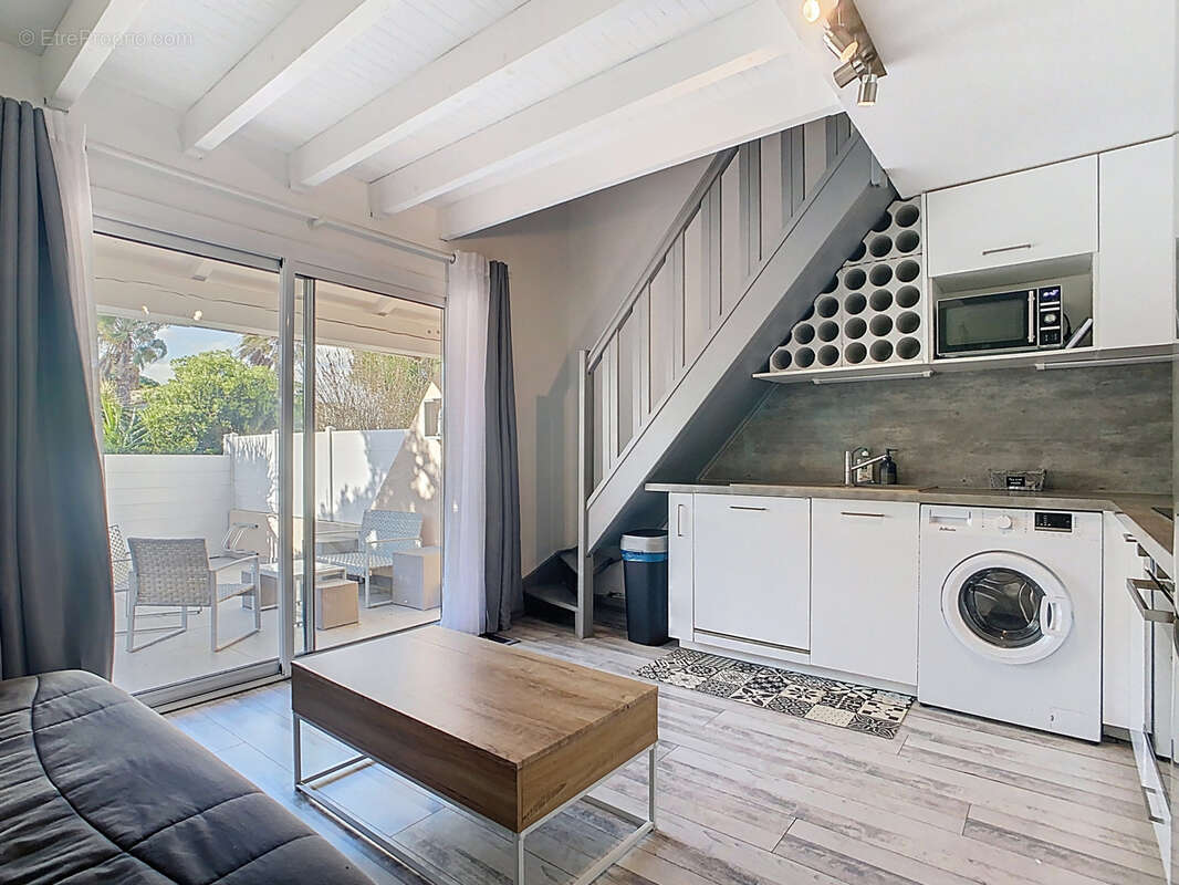 Maison à SAINT-CYPRIEN