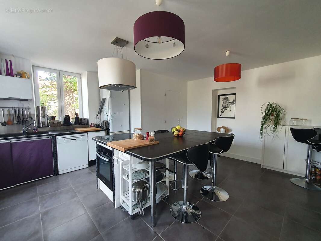 Maison à VILLENEUVE-SUR-CHER