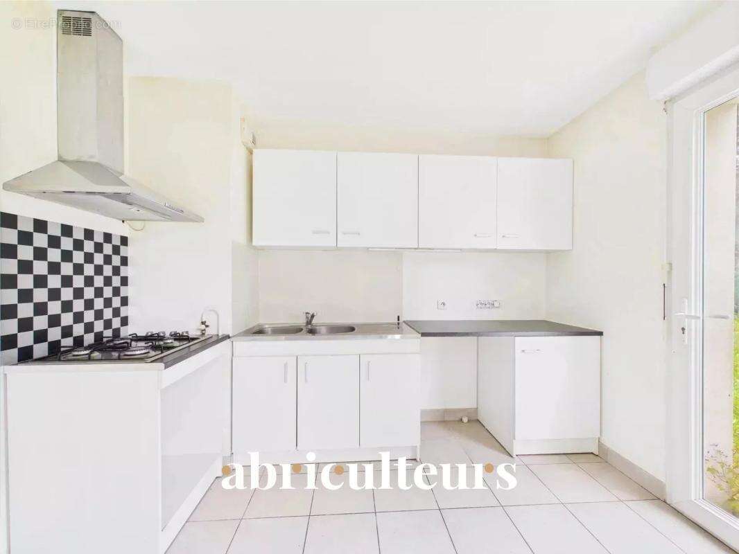 Maison à BOUGUENAIS