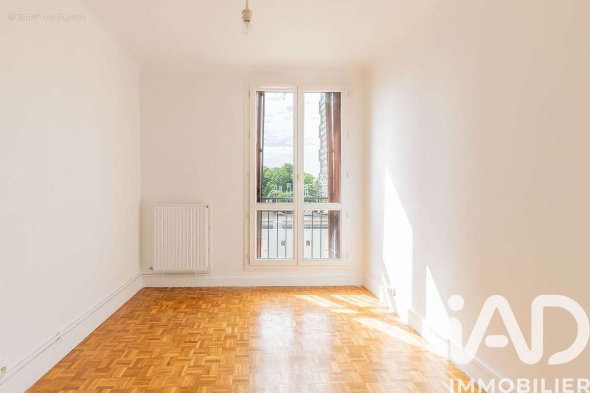 Photo 9 - Appartement à CHOISY-LE-ROI