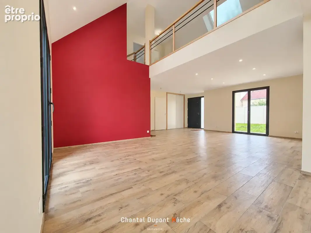 LUISANT - Maison neuve de 272 m2 avec 5 chambres et garage double ! - photo 2