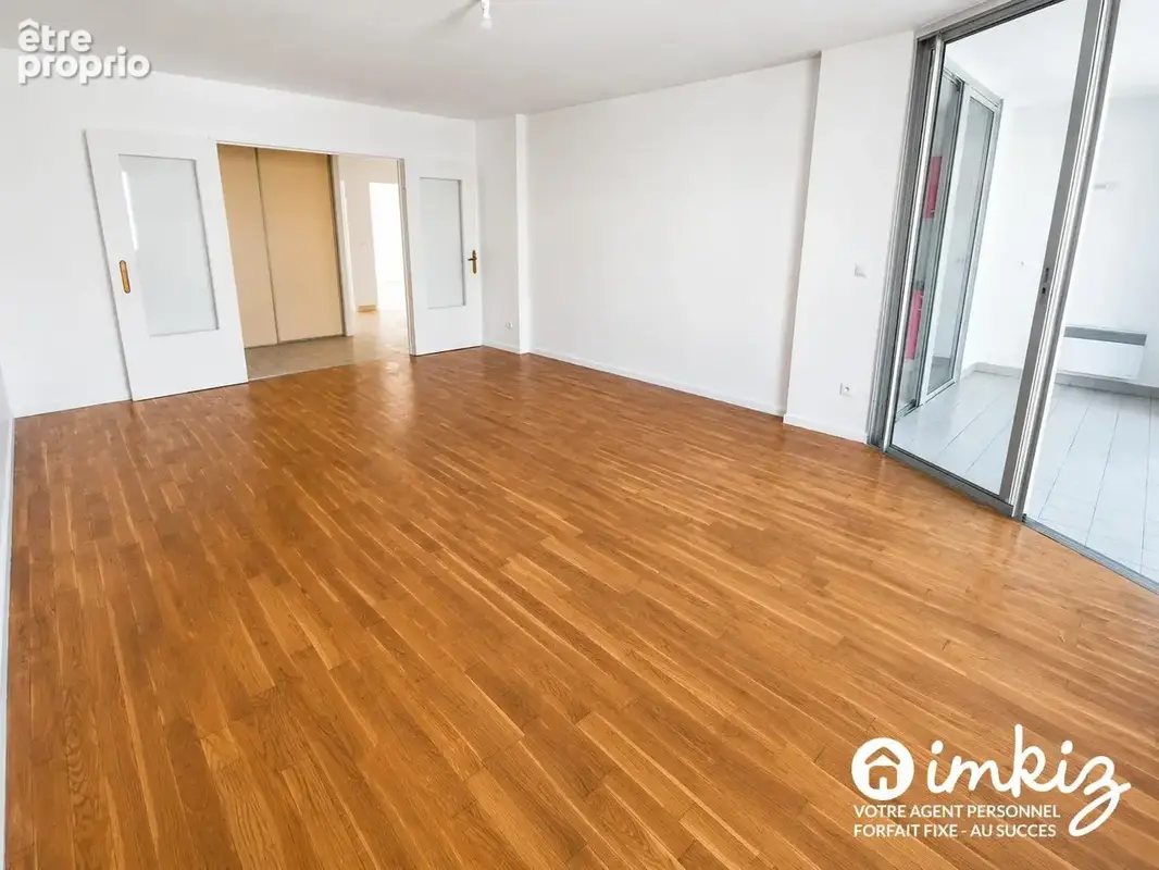 Montchat, 93m², annexes rares : garage + cave 25m² - photo 2