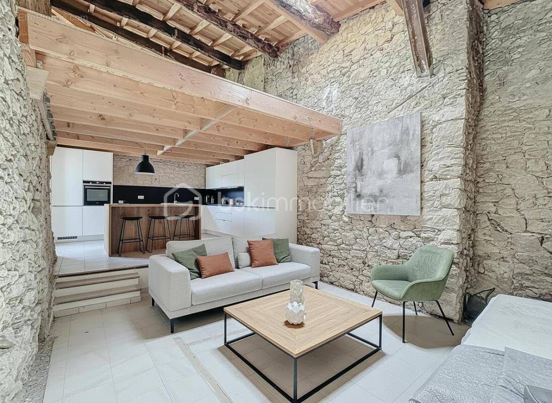 Appartement à ANIANE