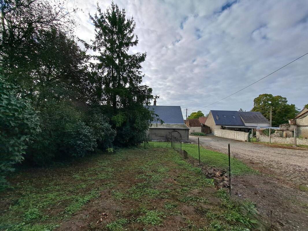 Photo 1 - Maison à CHILLEURS-AUX-BOIS