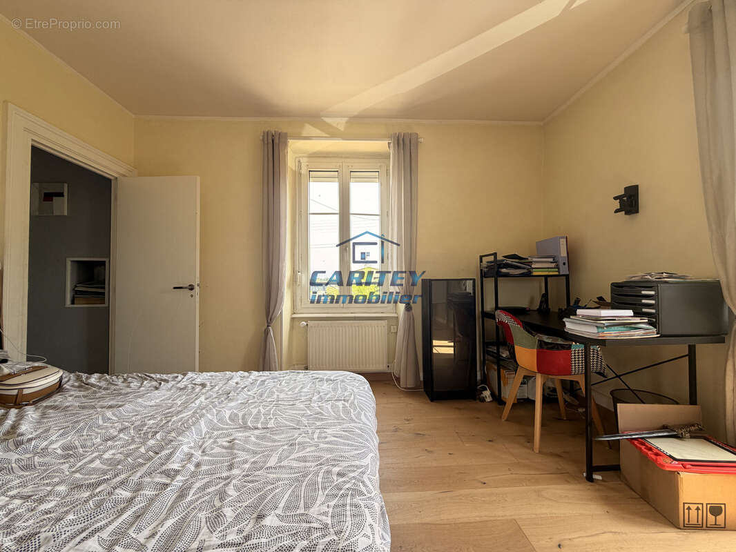 MAISON BOURGEOISE de 150 m2 - 4 chambres - 7627 m2 de terrain - photo 7
