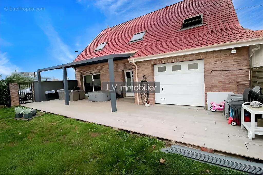 Maison à PITGAM