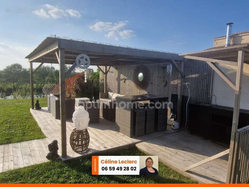 Maison à SAINT-MICHEL-EN-L'HERM