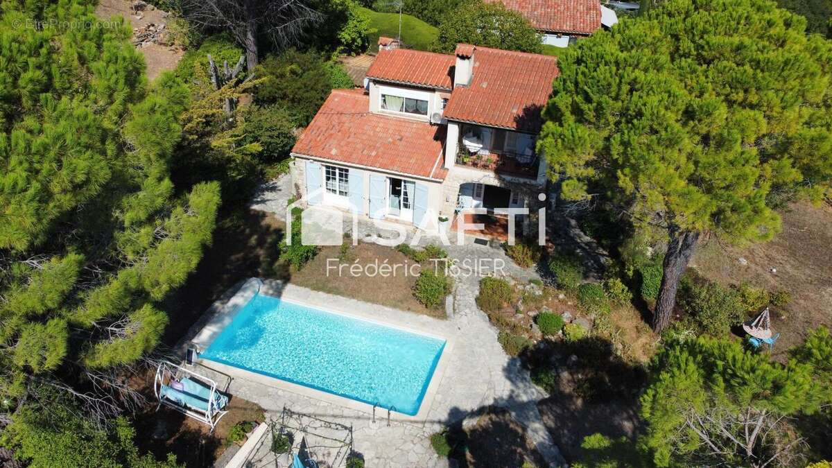 Photo 6 - Maison à CHATEAUNEUF-GRASSE