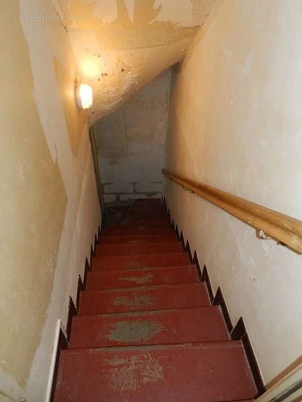 Maison à SAINT-PIERRE-SUR-DIVES