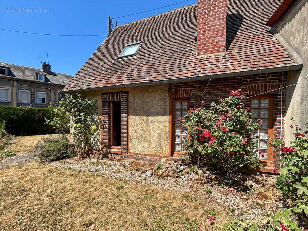 Maison 70 m² à Conches-En-Ouche  - photo 2