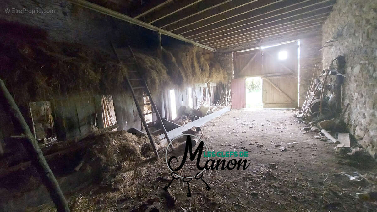 Maison à BESSINES-SUR-GARTEMPE