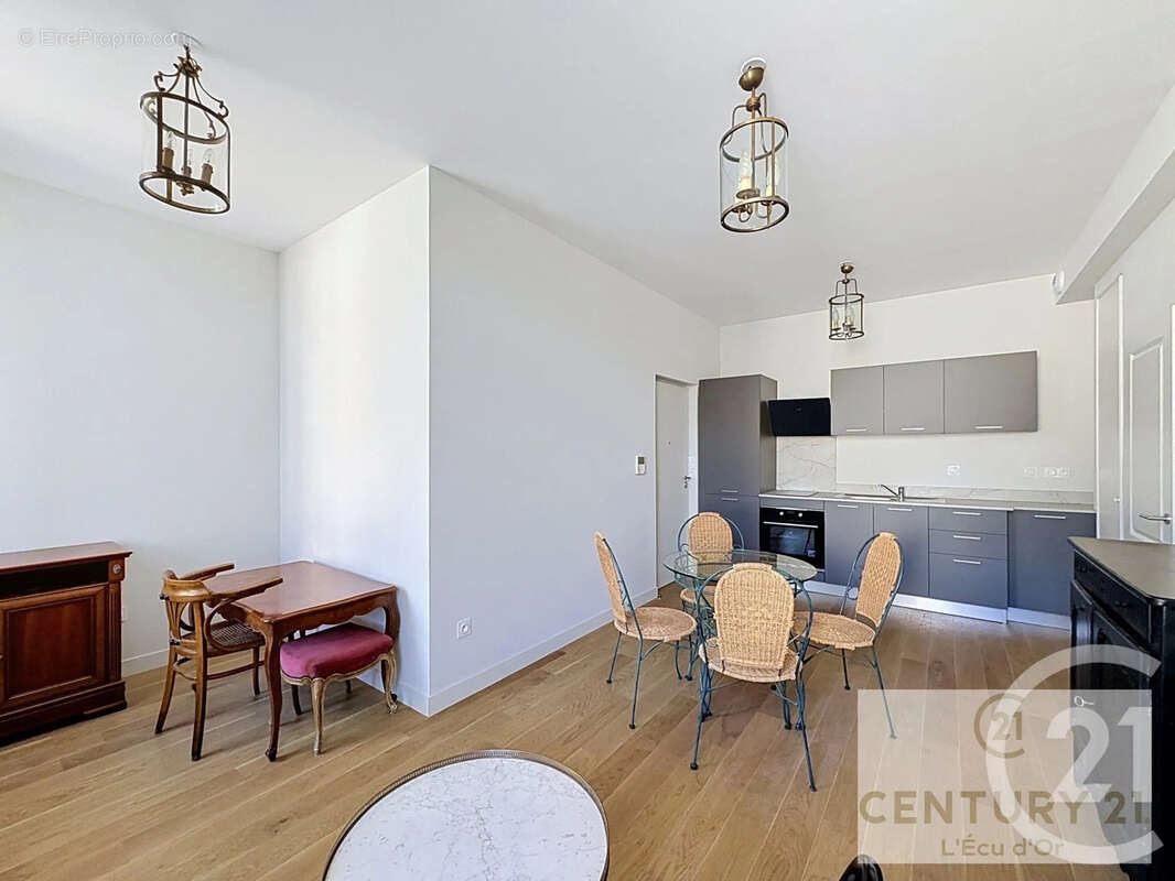 Appartement à OLIVET
