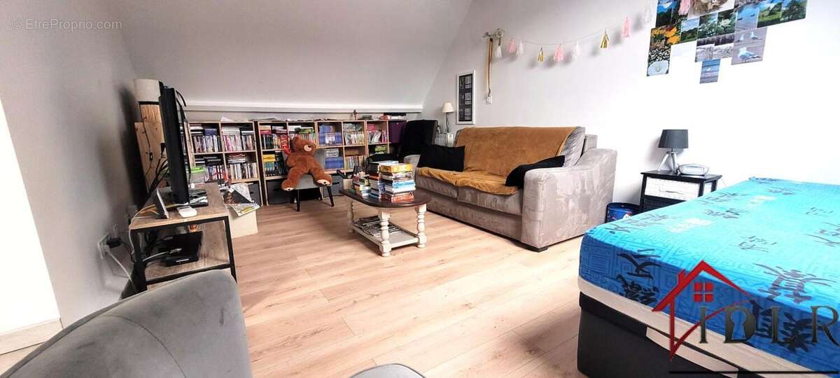 Maison à GRANDPUITS-BAILLY-CARROIS