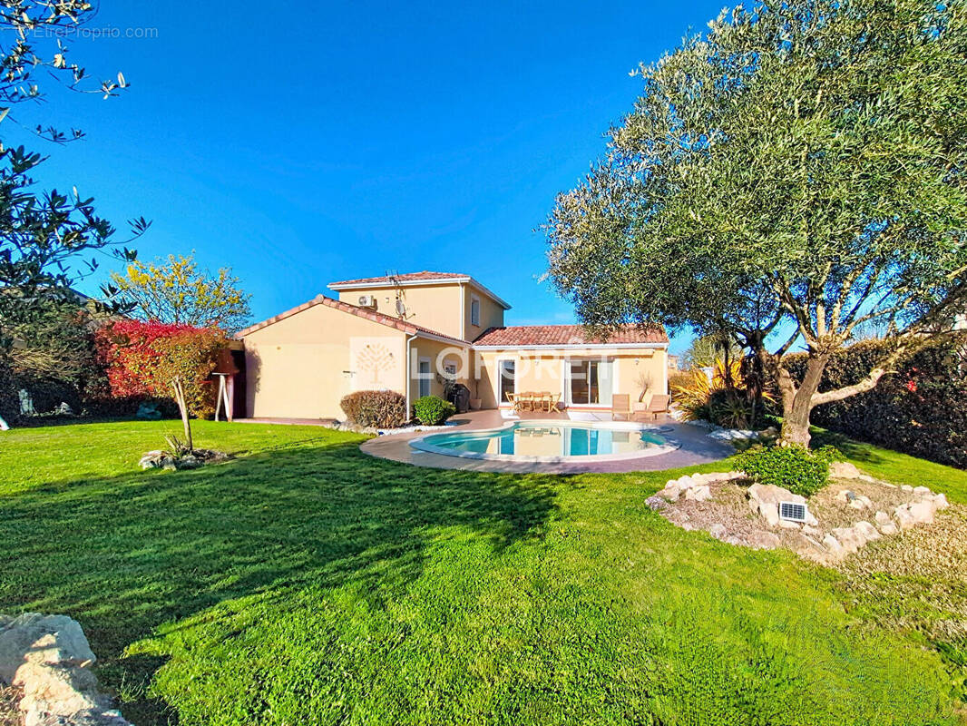 Maison à VILLAUDRIC