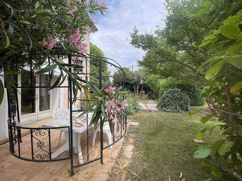 Maison à LORIOL-SUR-DROME