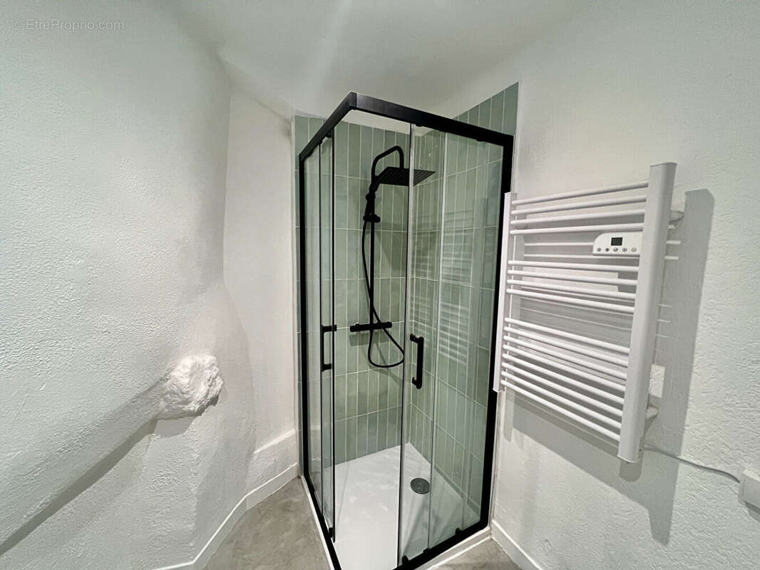 Appartement à THEZAN-LES-BEZIERS