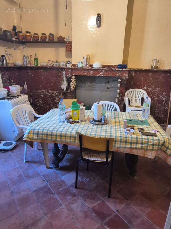 Maison à CAUNES-MINERVOIS