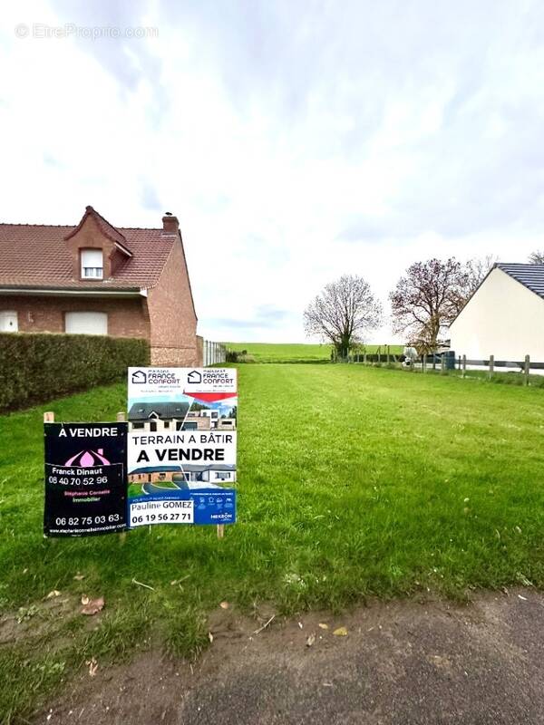 Terrain à BANTIGNY