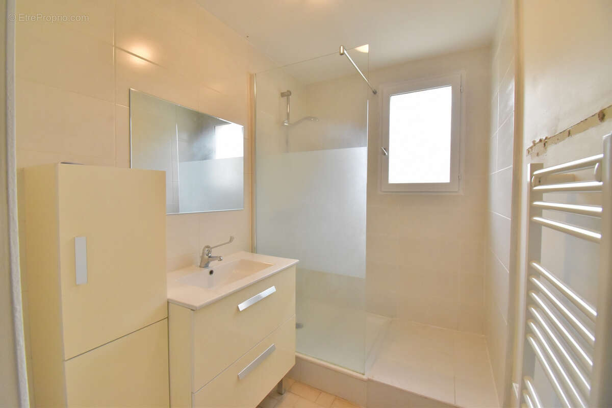 Maison à MONTBEUGNY