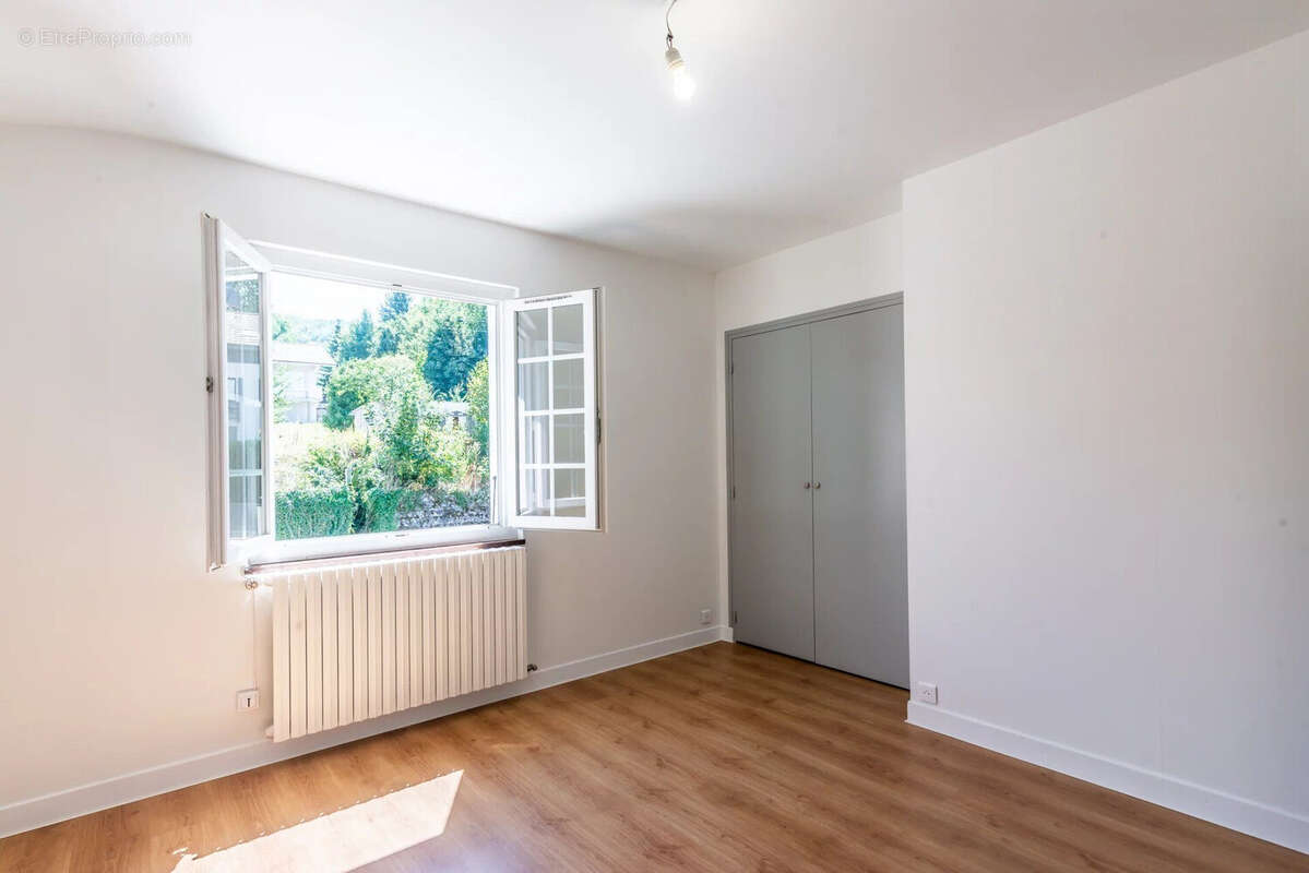 Appartement 87 m² à Publier  - photo 4