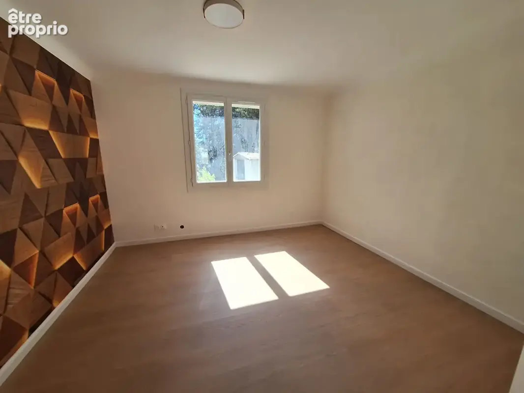 Maison  de plain pied à vendre à Éguilles - photo 10
