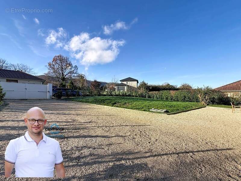 Maison à SAINT-JEAN-D&#039;AVELANNE