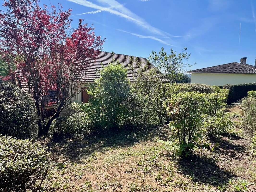 Maison à EZY-SUR-EURE