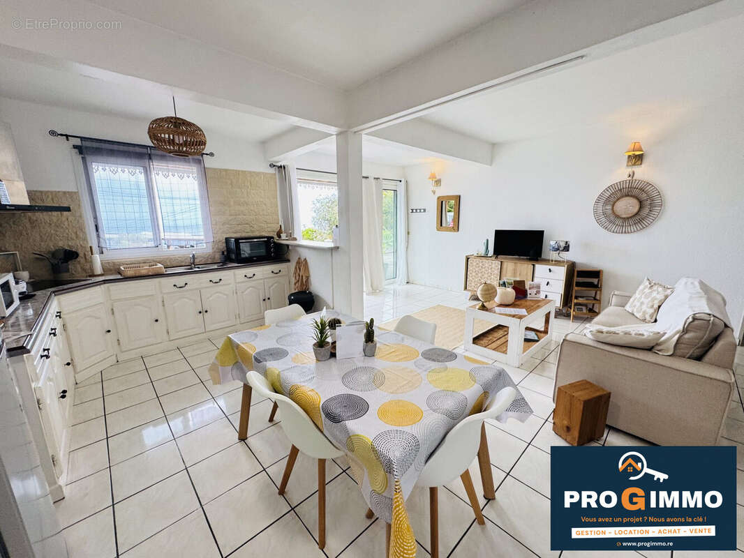 Maison à SAINT-JOSEPH