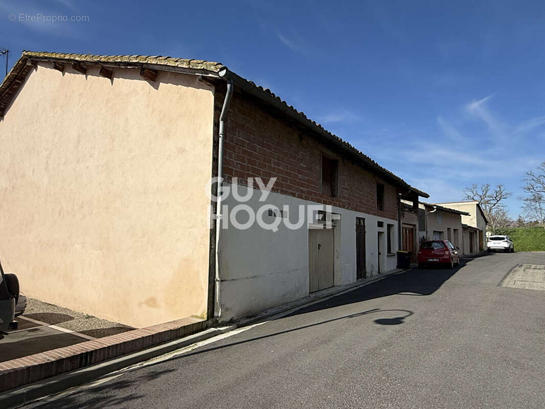 Maison à SAINT-RUSTICE