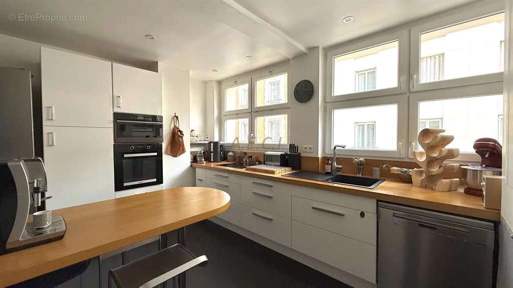 Appartement à ASNIERES-SUR-SEINE