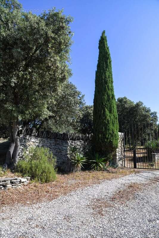 Propriété en pierre avec parc, piscines et tennis aux portes d'Uzès - photo 33