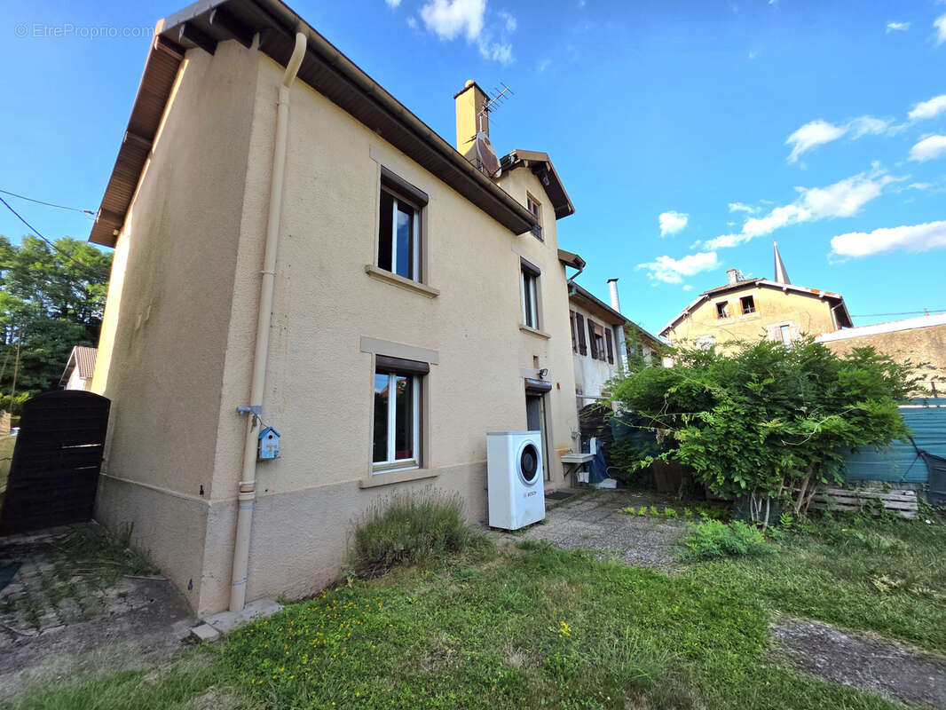 Maison 2 Chambres avec terrasse et jardin - photo 10